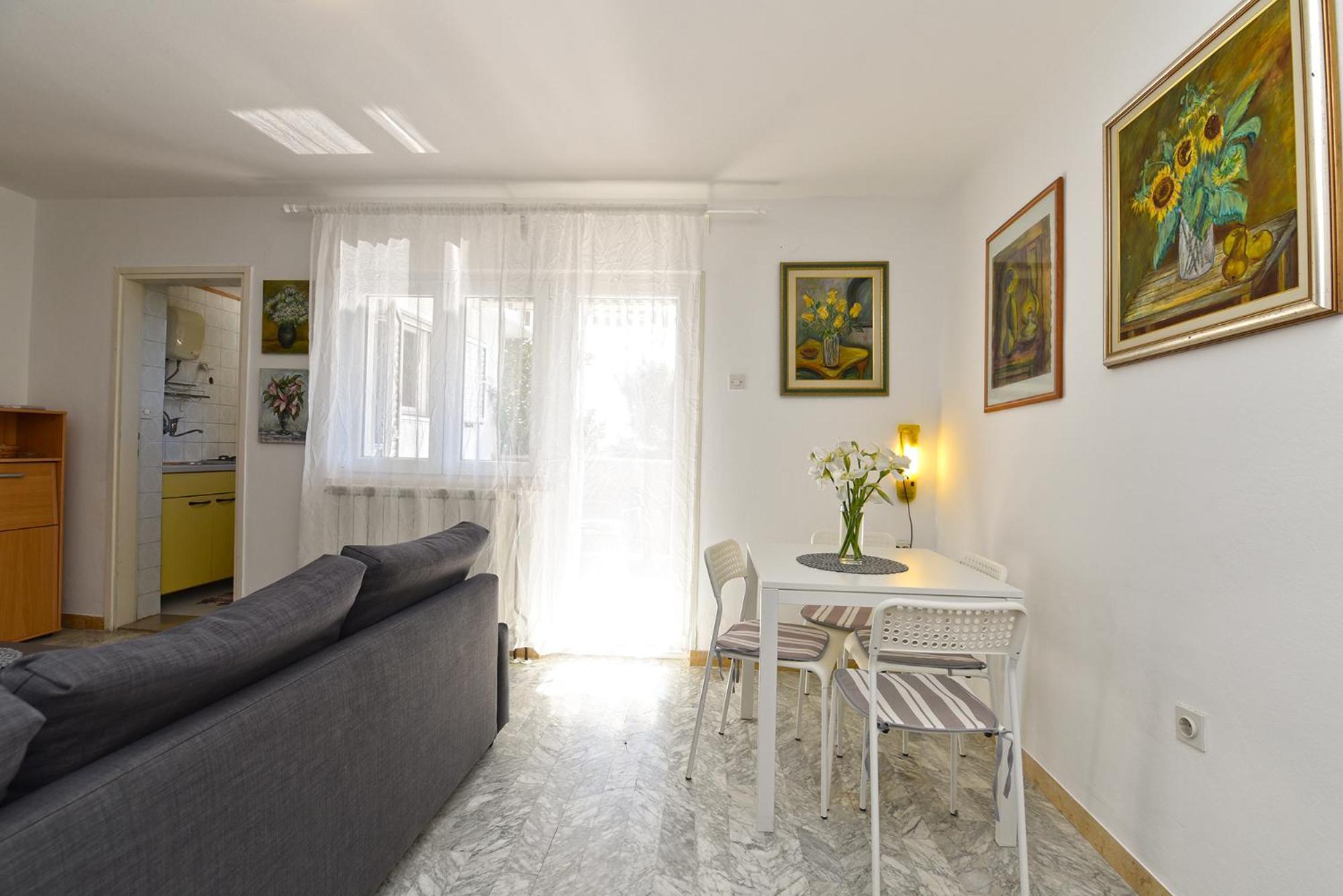 Apartments Vlasta 1410 Premantura Exterior photo